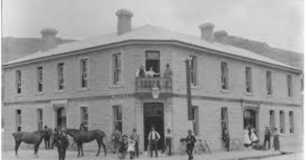 The Lord Clyde hotel, Clyde (built in 1903)
